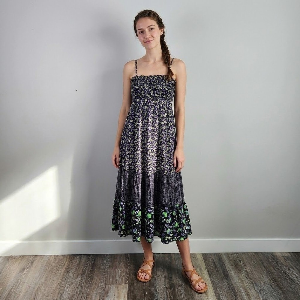 Old Navy Floral‎ Tiered Maxi Dress Womens S Purple Smocked Boho Cottage Prairie